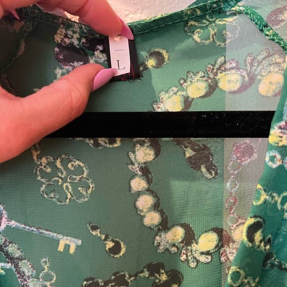 Green dress M with prints - Picture 2 of 5